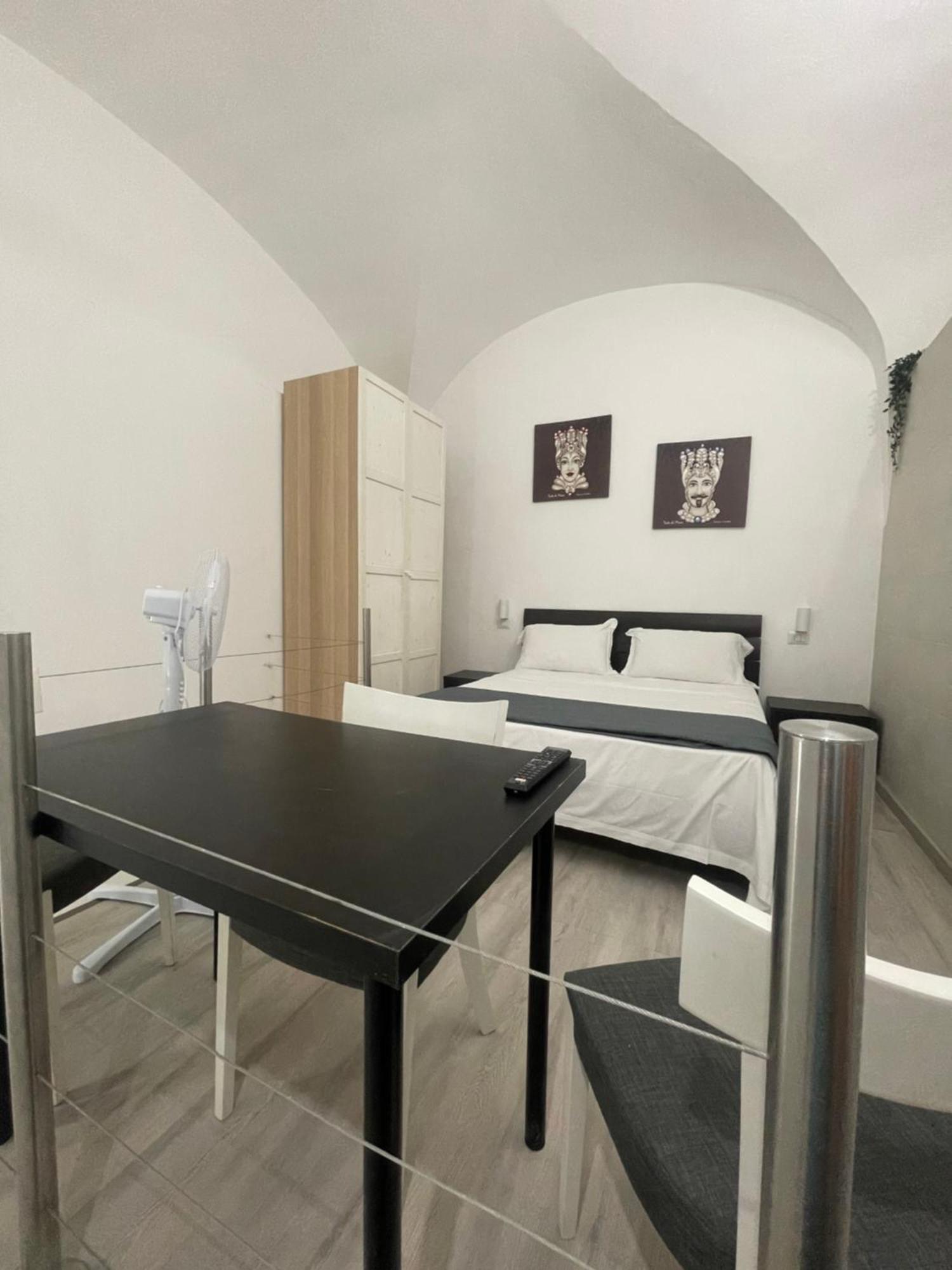 דירות קטאניה Cortile Corsica 13 מראה חיצוני תמונה